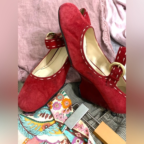 Franco Sarto‎ velvet wedges - Picture 1 of 5